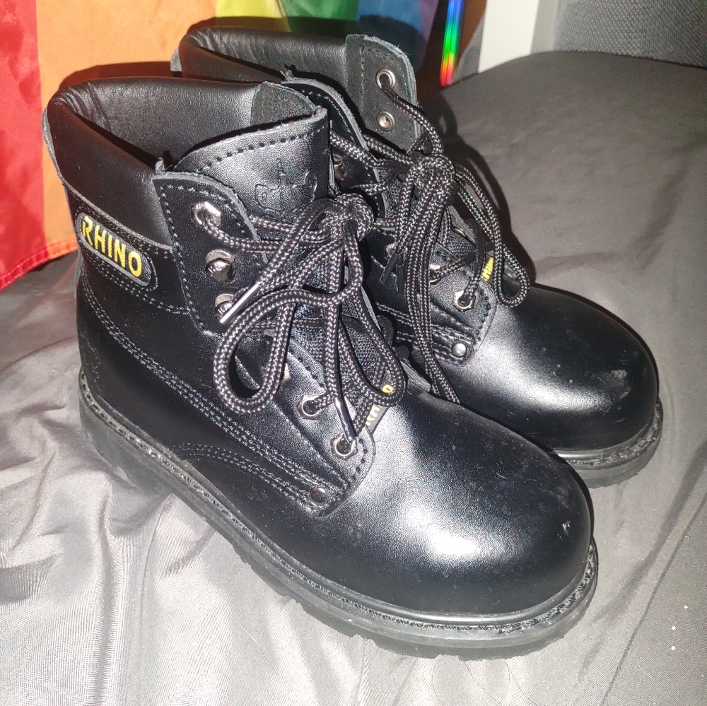 Rhino steel toe boots